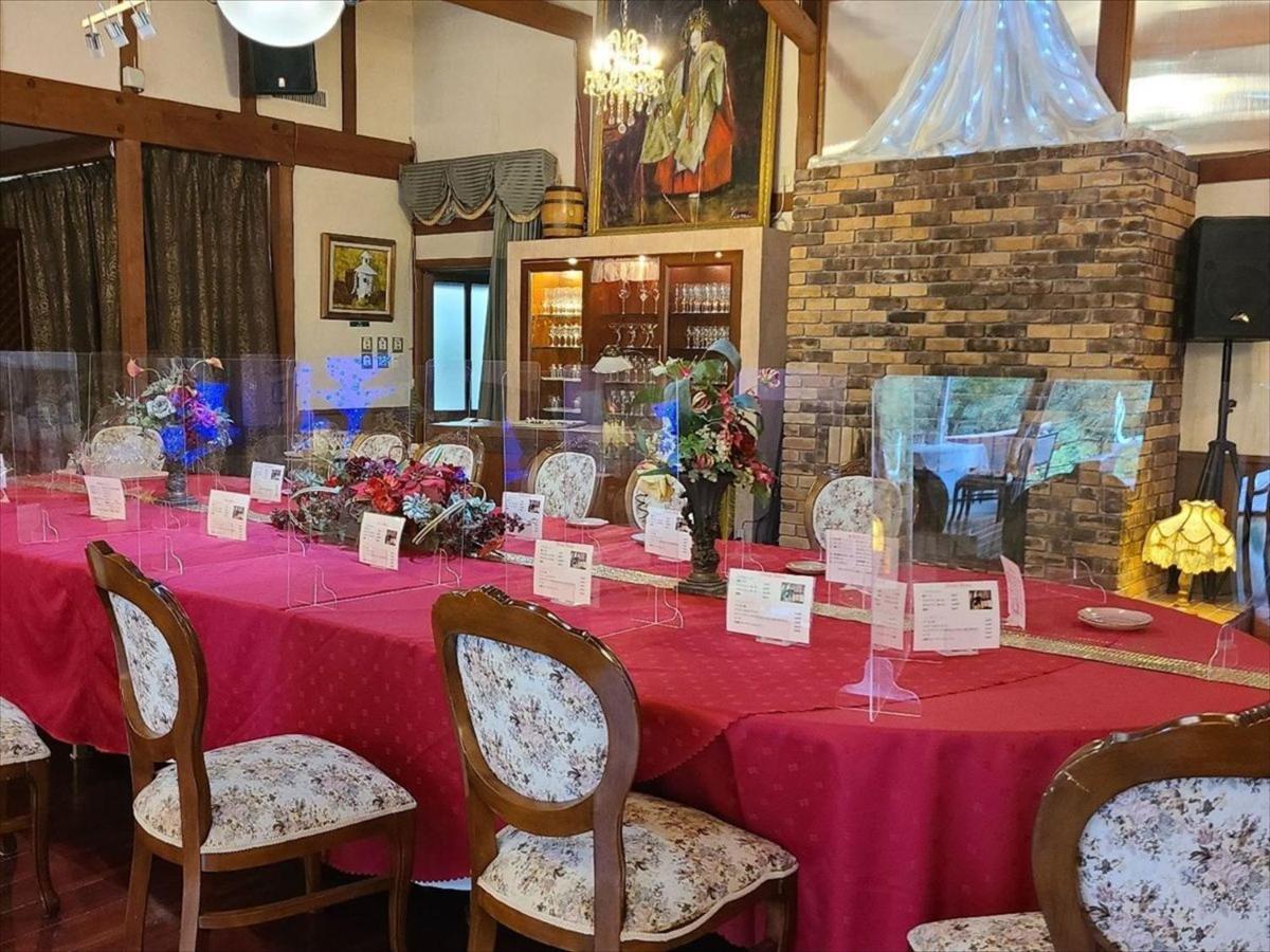 Rokugatsu-No-Mori Auberge 佐野市 エクステリア 写真